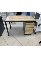 [OZ118MG] [OZ118MG]Escritorio Slimline color Maple con gris pedestal fijo y medidas: 48.42" Largo X 23.62"Profundidad X 29.52" Altura linea AJN